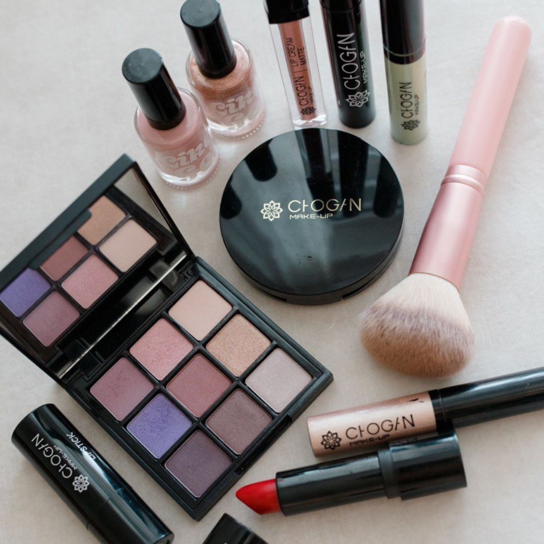 Make-Up