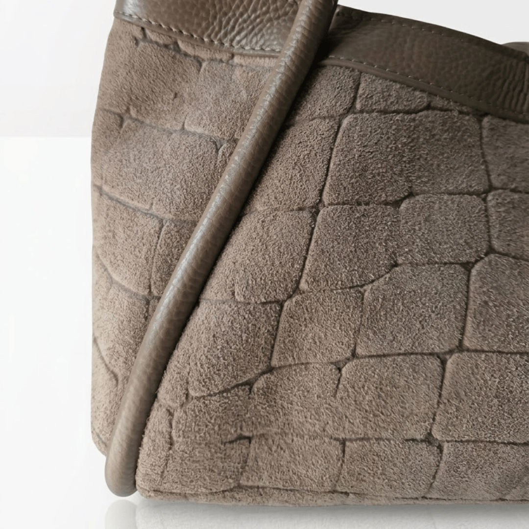 NAOMI — Borsa Media in Pelle e Camoscio Stampato, Made in Italy - Taupe