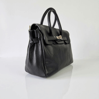 Borsa PARIS a mano in vera pelle martellata nera con chiusura a lucchetto, Made in Italy
