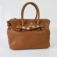 Borsa PARIS Cuoio - dettaglio hardware oro e chiusura a lucchetto
Borsa PARIS Cuoio - interno in vera pelle e microfibra