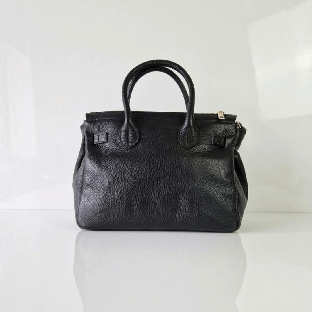 Borsa PARIS a mano in vera pelle martellata nera con chiusura a lucchetto, Made in Italy
